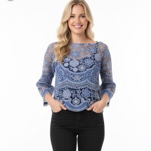 HD in Paris by Anthropologie size 6P floral embroidered scalloped top